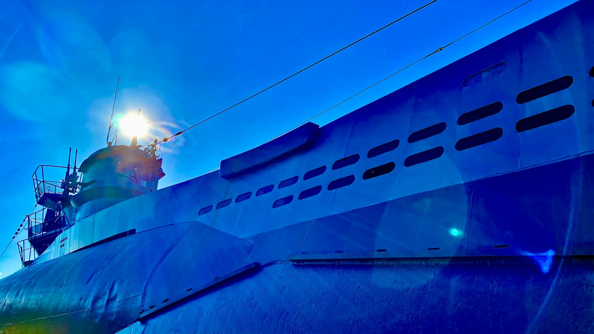 Submarine (outside)